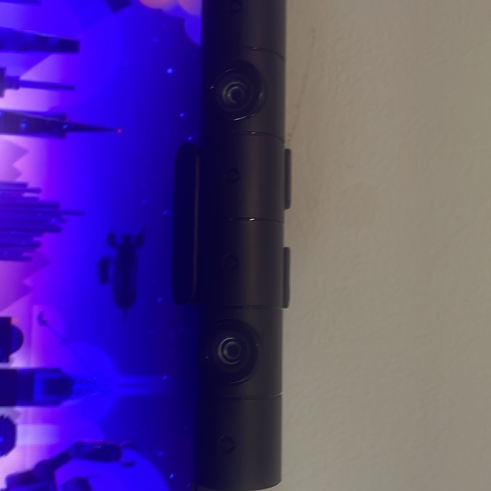 I’m selling a ps4 bundle - Picture 4 of 11